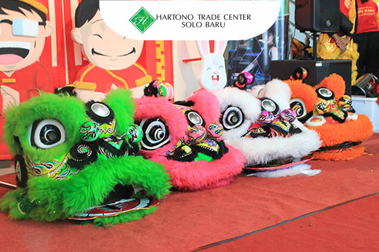 HTC-Event Barongsai sebagai perayaan Imlek Hibur Pengunjung Hartono Trade Center 3